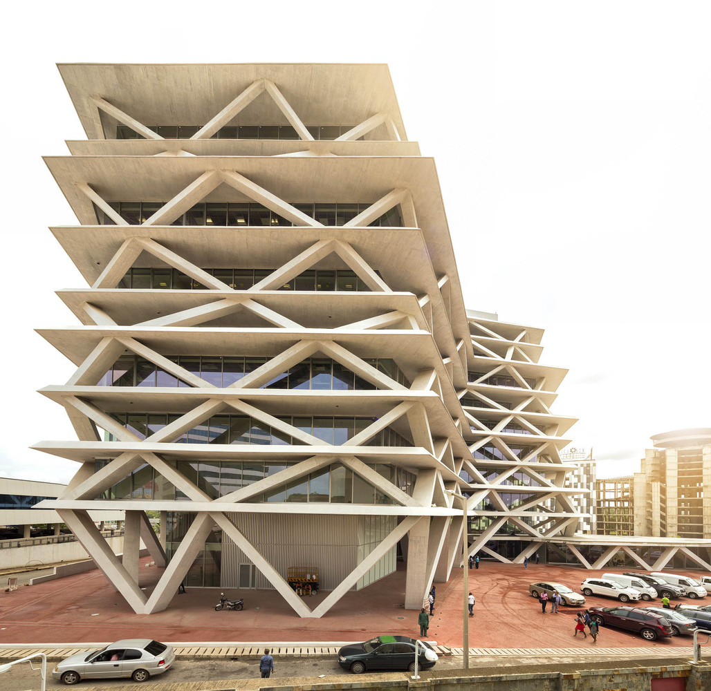 Building Obsession: One Airport Square, Airport City, Accra &#8211; Ghana
